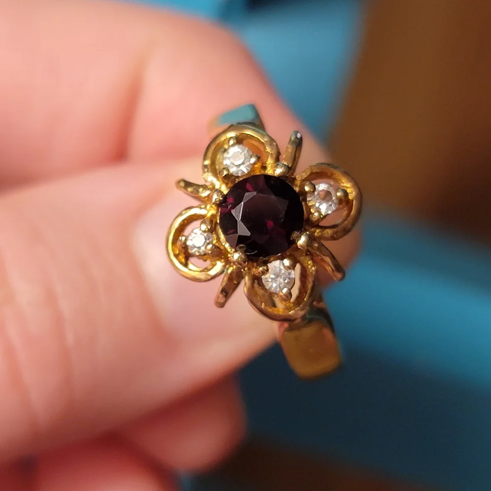 Vintage DAC Garnet Gold Plated Simulated January Birthstone Ring Size 9.5